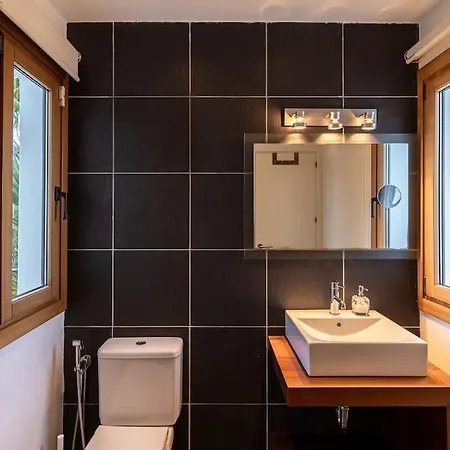 Blasco By Buenavilla * プエルト・カレロ