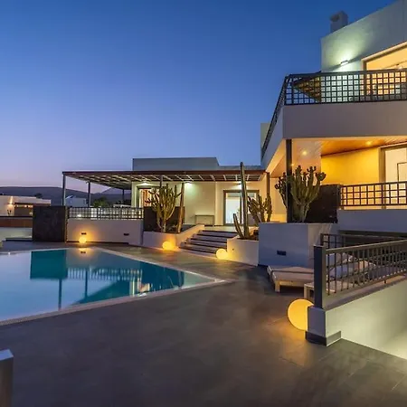 Willa Blasco By Buenavilla